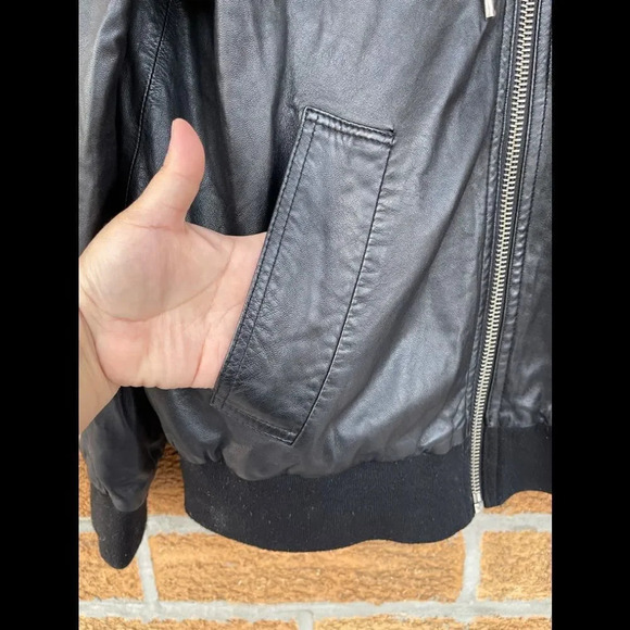 Marc Jacob's supple leather hooded jacket large - Picture 2 of 14